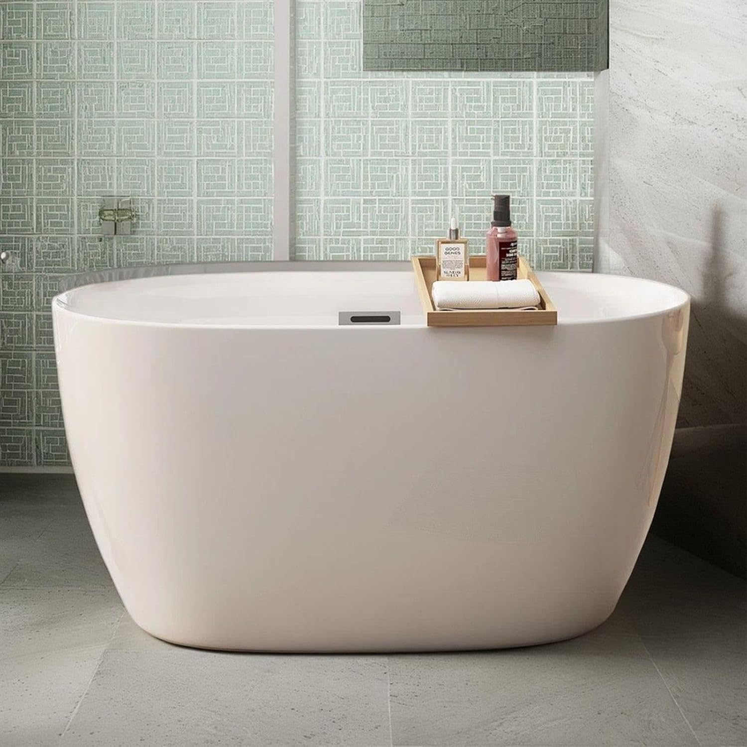 47" Oval Freestanding Bathtub